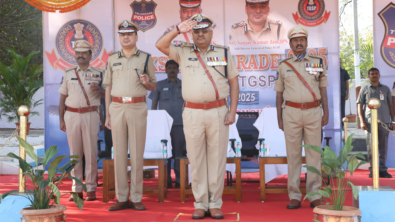 DGP Jitender | టీజీఎస్పీలో బాక్సింగ్, క్రికెట్ కోచింగ్ సెంటర్ల ఏర్పాటు : డీజీపీ జితేందర్