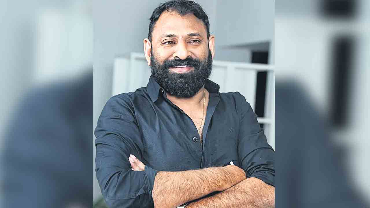 Srikanth Addala | అక్కాచెల్లెళ్ల కథతో వస్తున్న శ్రీకాంత్‌ అడ్డాల.. కూచిపూడివారి వీధి మెప్పిస్తుందా!