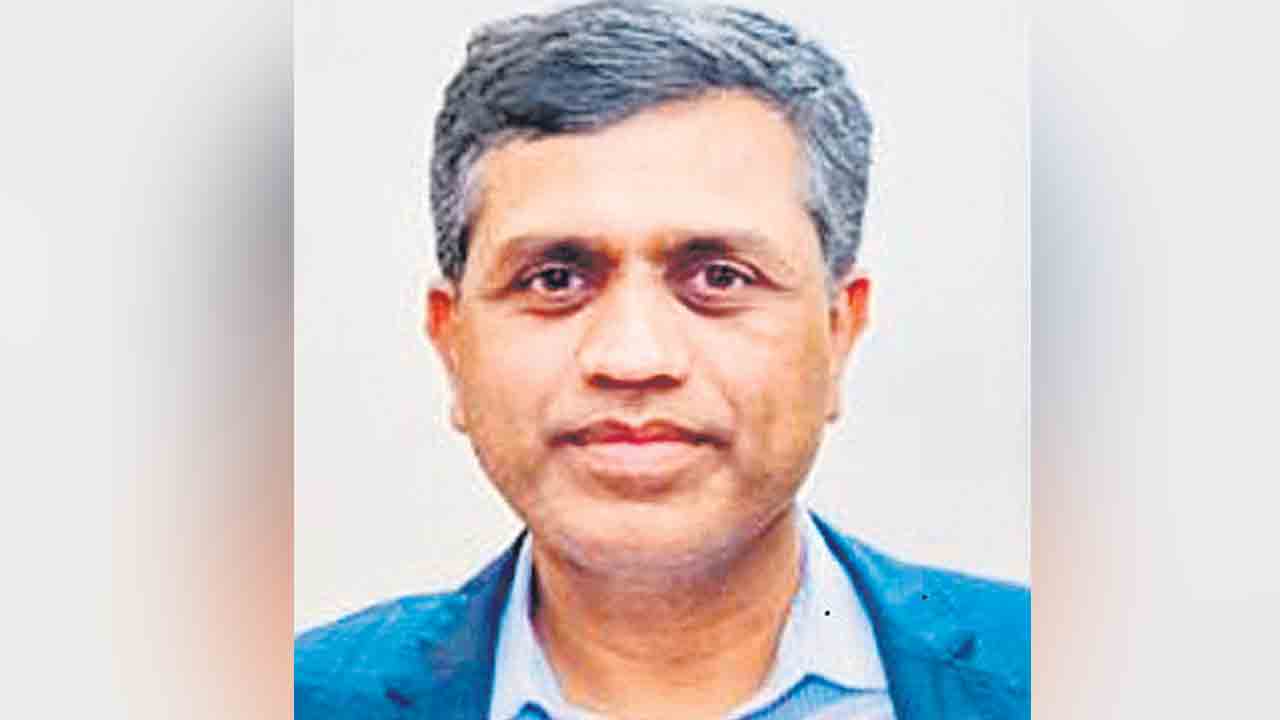 సరైన పత్రాలుంటేనే ఎంట్రీ!