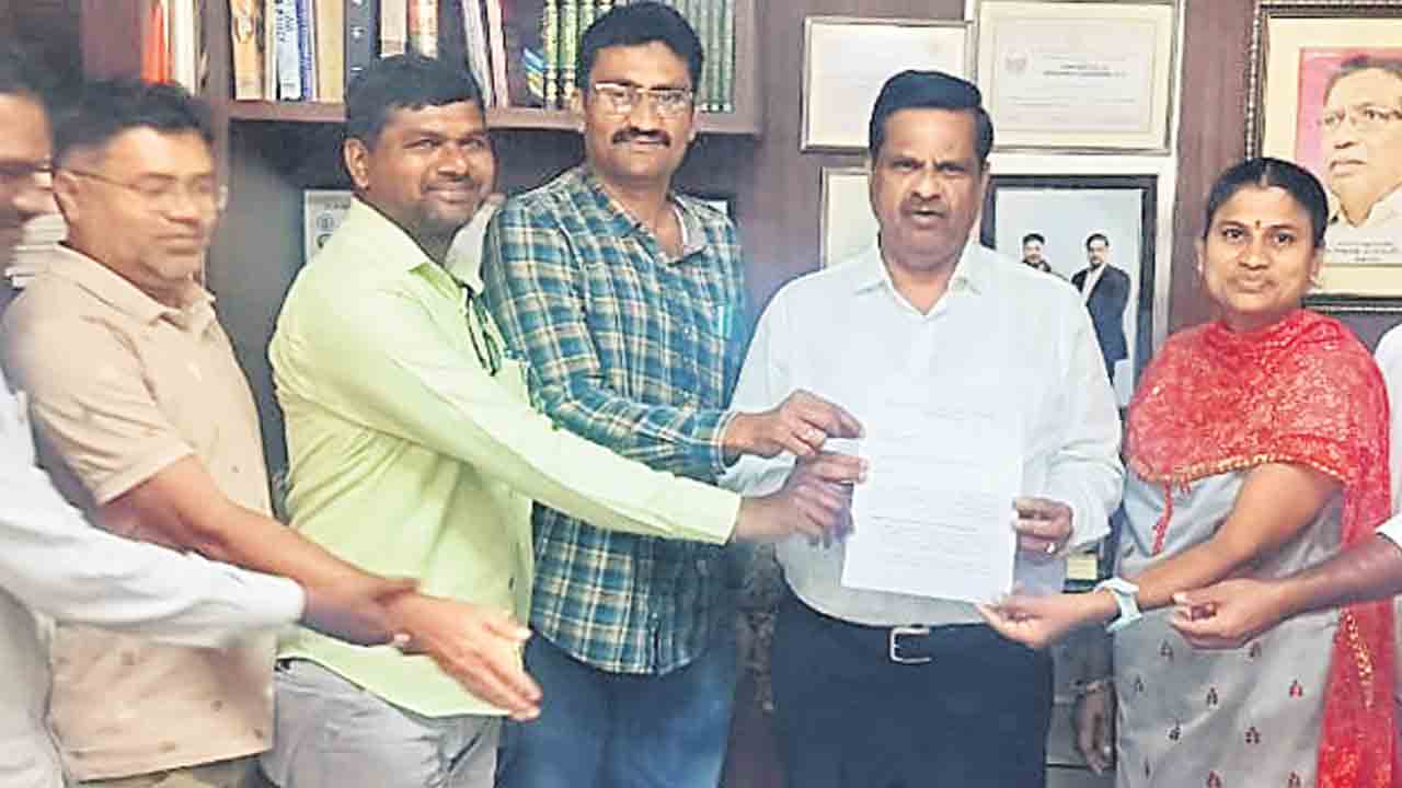 పాత పద్ధతిలోనే రిక్రూట్మెంట్ చేయాలి : టీజీడీఏ