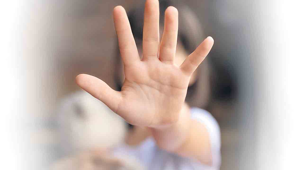 Hyderabad | బడికి పంపాలంటే భయం.. చిన్నారులపై అఘాయిత్యాలతో తల్లిదండ్రుల ఆందోళన!