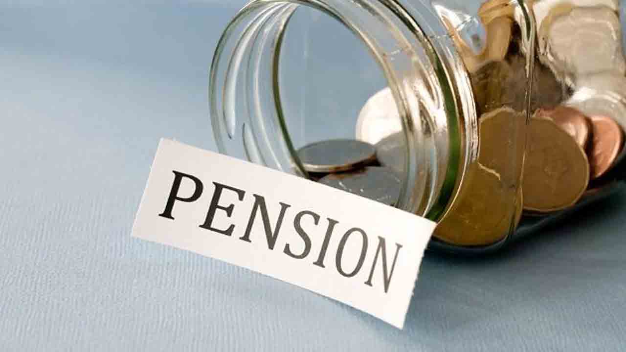 యూపీఎస్‌తో ఉద్యోగుల భవిష్యత్తు తాకట్టు