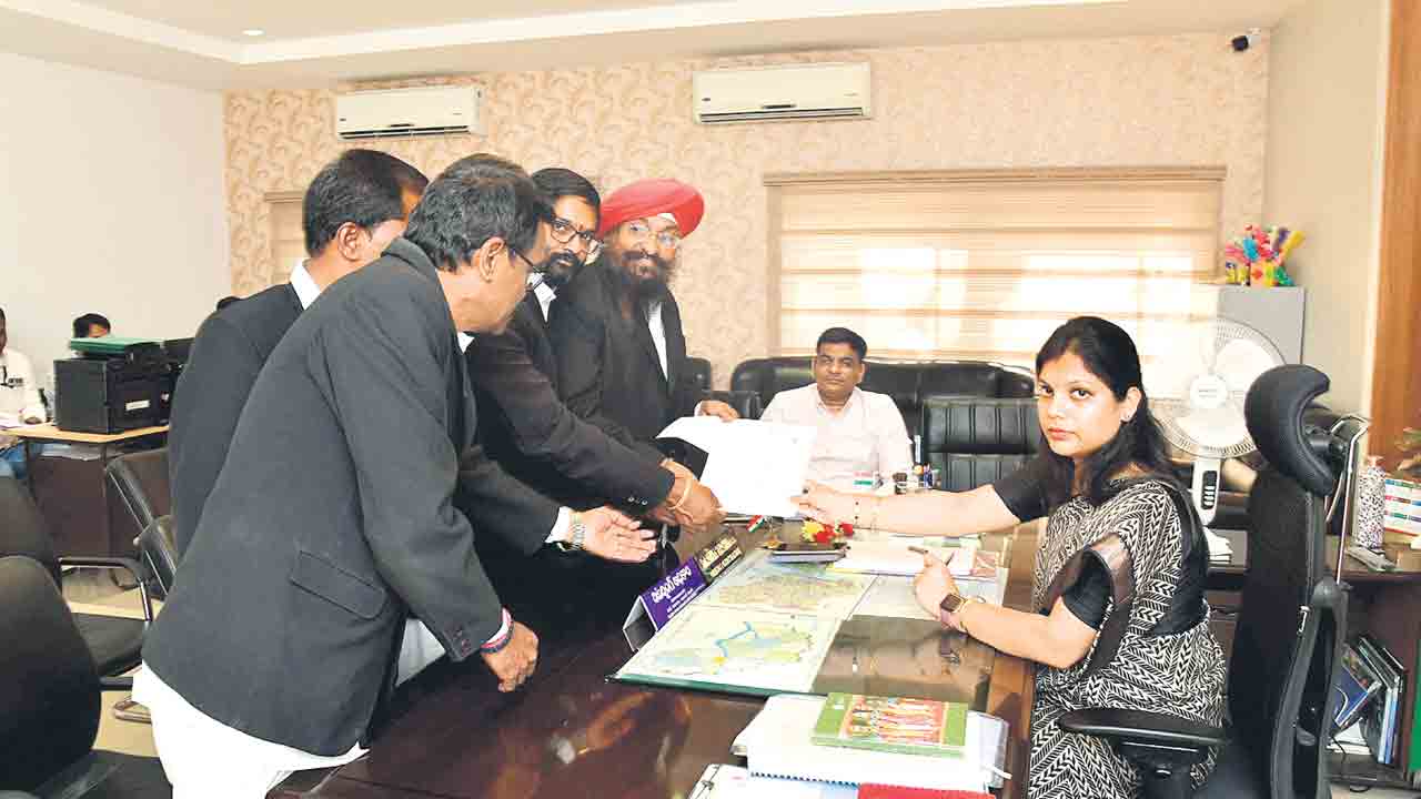 ఐదో రోజు 30 నామినేషన్లు