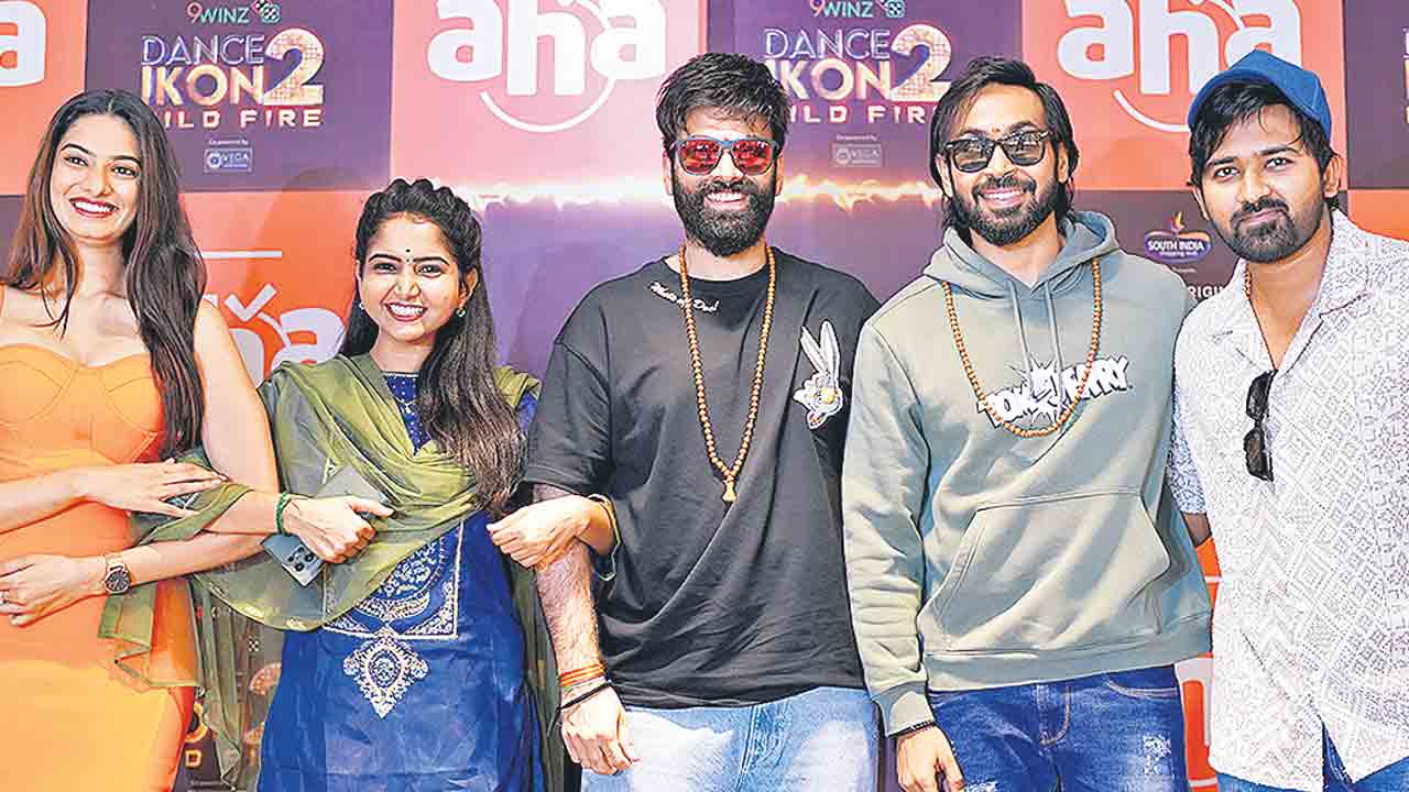 ఆ ఇద్దరు సర్‌ప్రైజ్‌ చేస్తారు