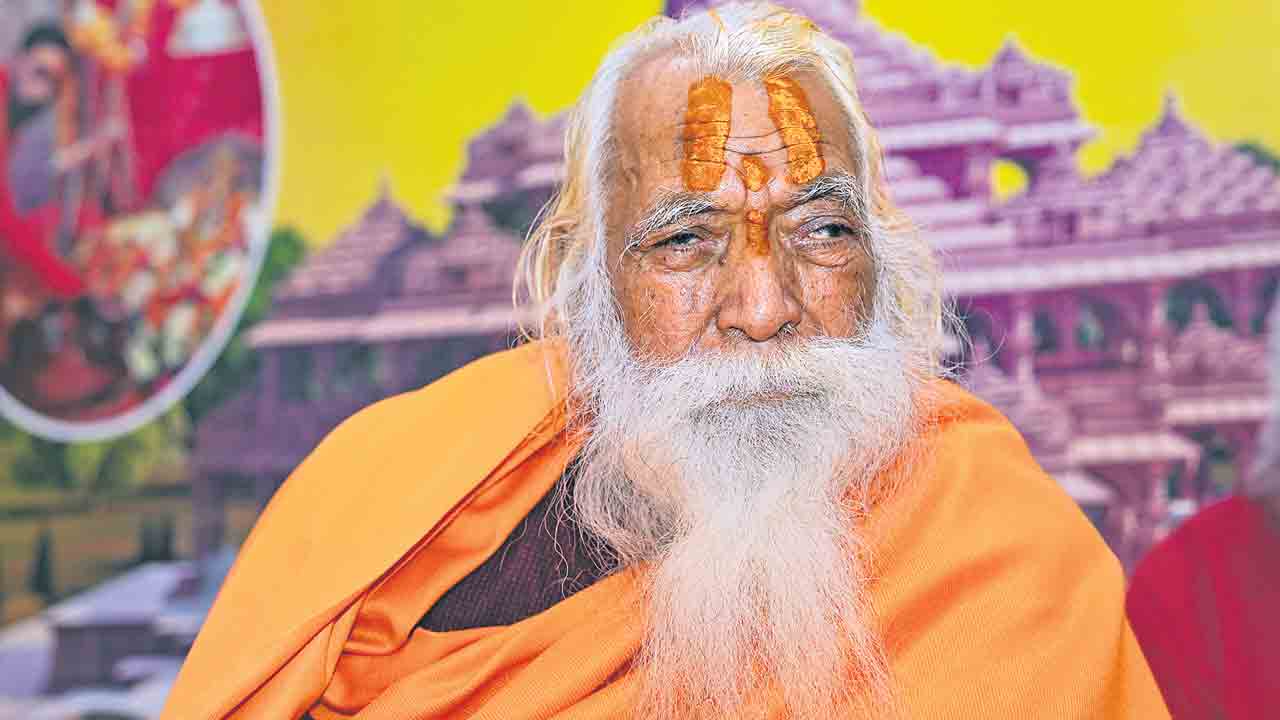 అయోధ్య రామాలయ ప్రధాన పూజారి కన్నుమూత