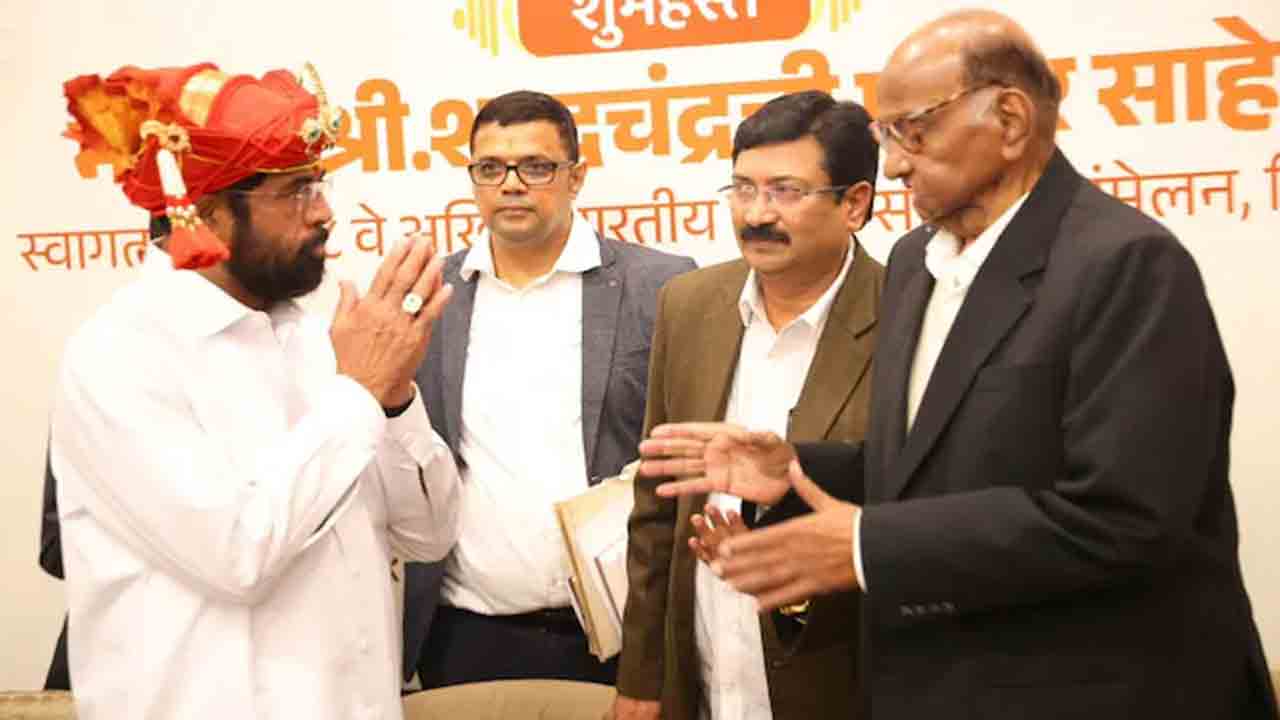 ఎంవీఏలో ముసలం