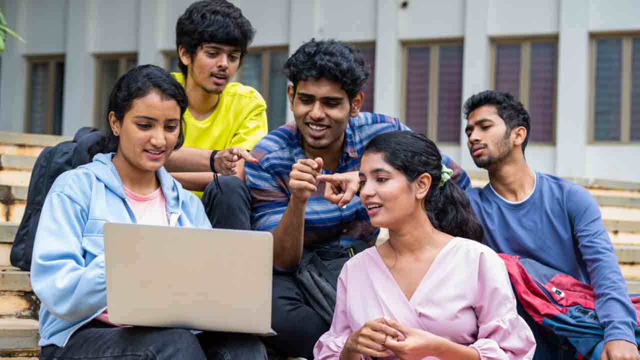 మళ్లీ ఏడాది బీఈడీ, ఎంఈడీ