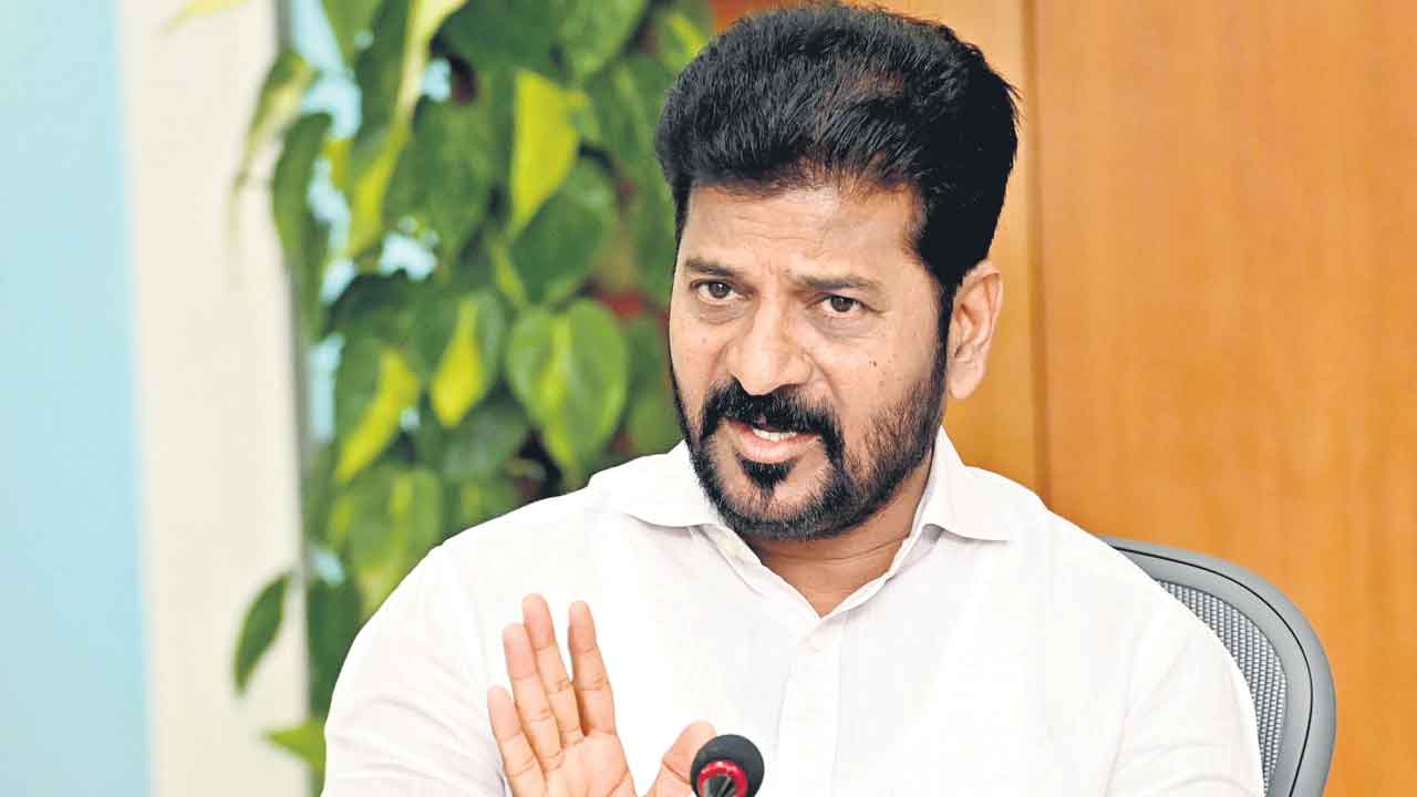 Revanth Reddy | తెలంగాణలో కేసీఆర్‌కు జీవించే హక్కు లేదట.. ఉద్యమ నేతపై నోరుపారేసుకున్న ముఖ్యమంత్రి!