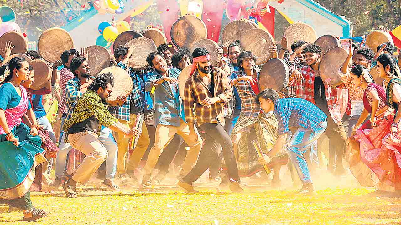జాతరలో రెచ్చిపోవాలే..