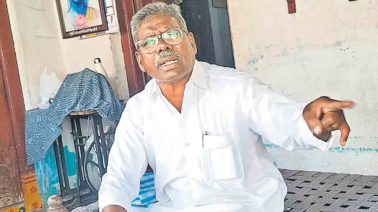 Gummadi Narsaiah | ప్రజాపాలనంటే ఇదేనా?.. కేసీఆర్‌ది గడీల పాలన అన్న రేవంత్‌.. నువ్వు చేస్తున్నదేంది?: గుమ్మడి నర్సయ్య