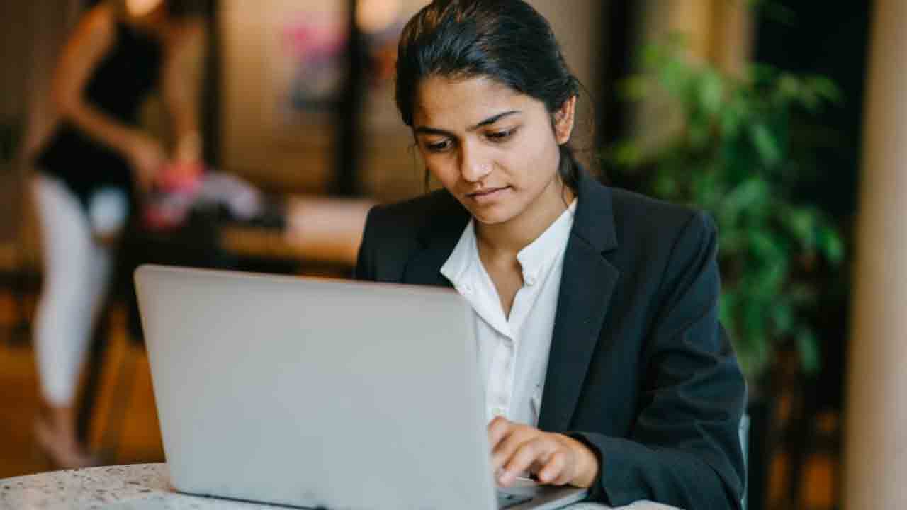 ఉన్నత విద్యామండలిలో ఆన్‌లైన్‌ ఇంటర్న్‌షిప్‌