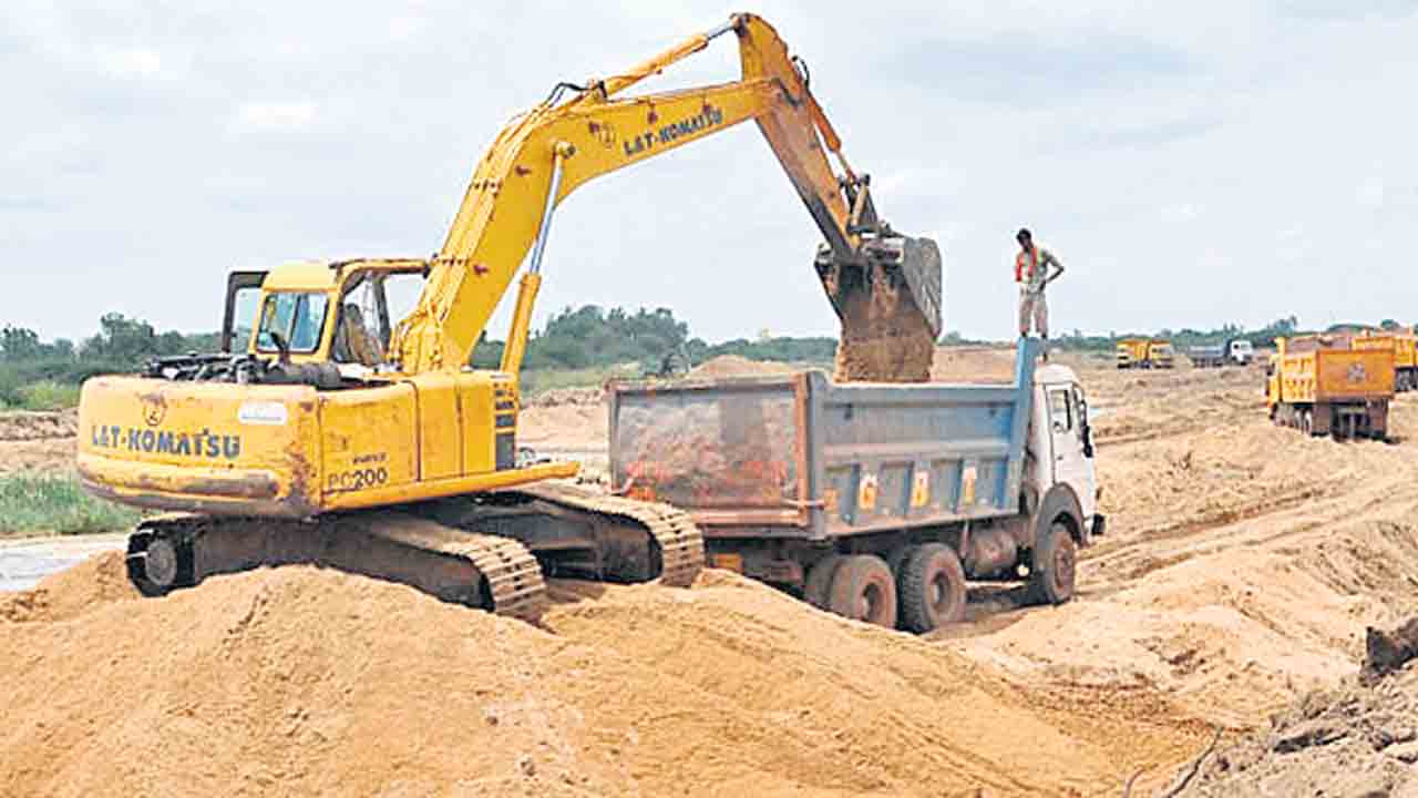 Congress Govt | బడా ఏజెన్సీలకే ఇసుక.. గంపగుత్తగా అప్పగించనున్న కాంగ్రెస్‌ సర్కారు!