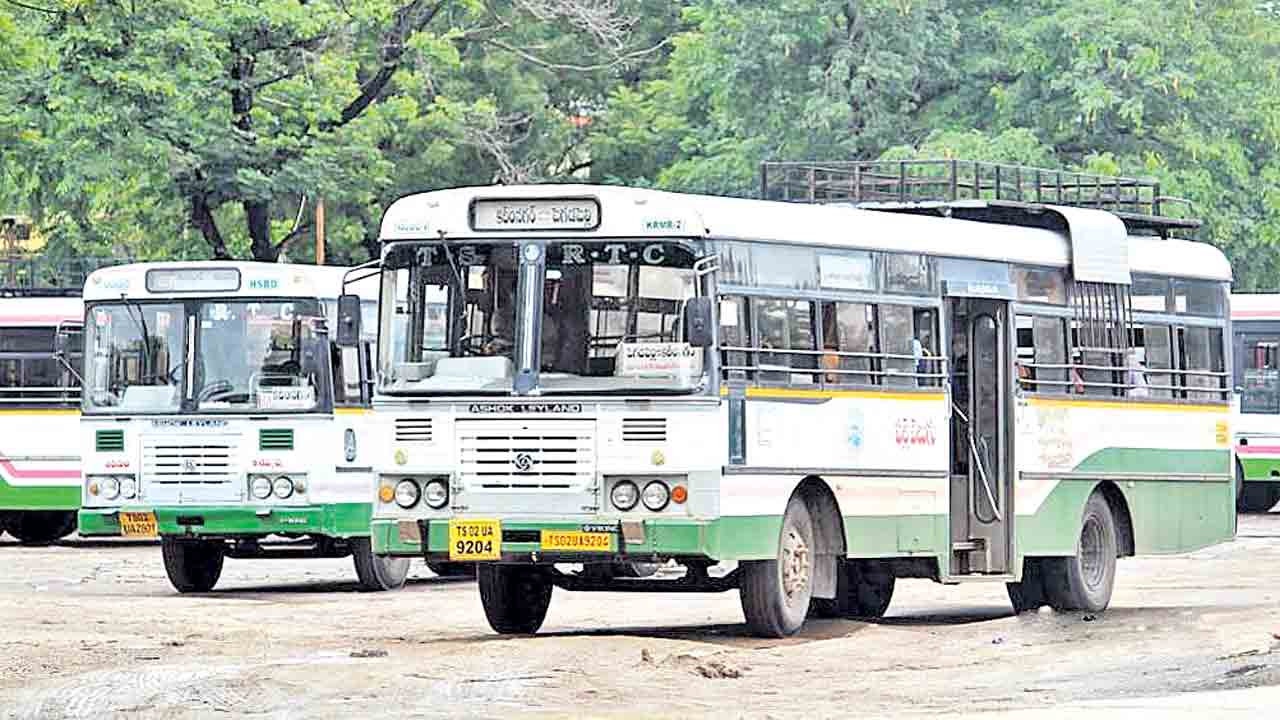 ఆర్టీసీని కాపాడుకుంటాం