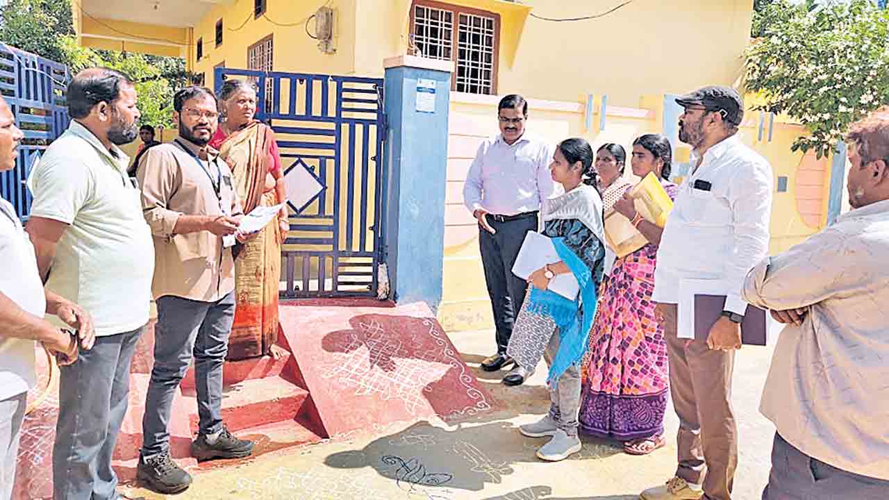 బహుజనుల మీద ముసుగు దాడి