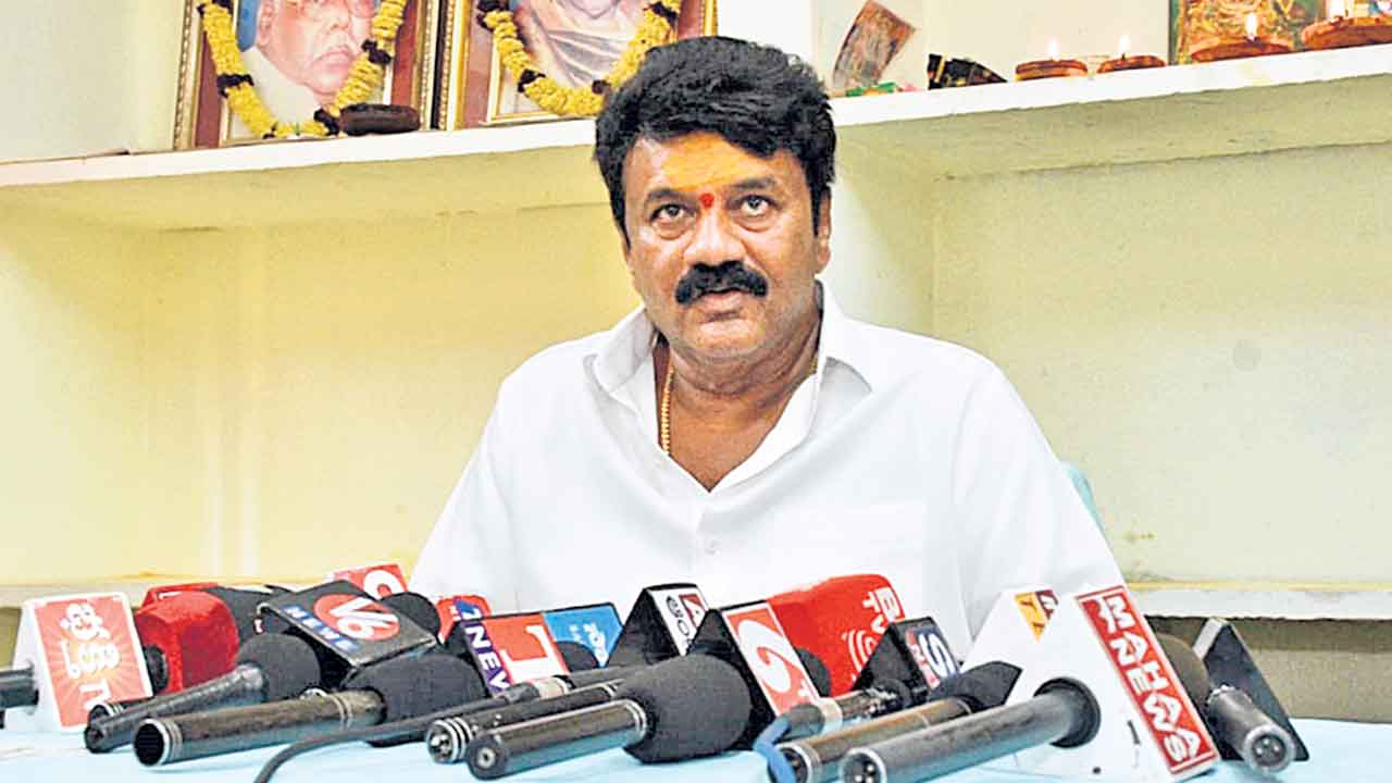 కాంగ్రెసోళ్లు ఇప్పుడేమంటరు?