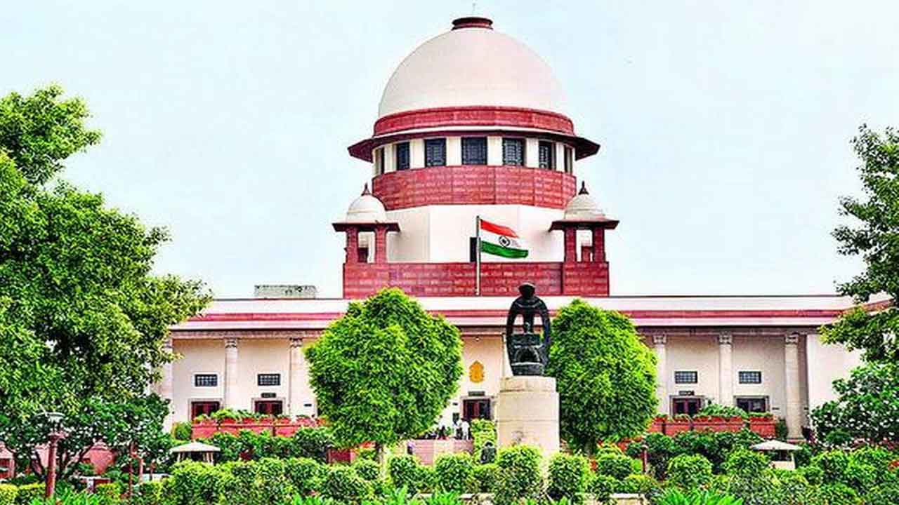 Supreme Court | అసెంబ్లీ ఆఖరుదాకా అంతే సంగతా.. ఫిరాయింపు ఎమ్మెల్యేలపై చర్యలెప్పుడో వారంలో చెప్పండి: సుప్రీంకోర్టు