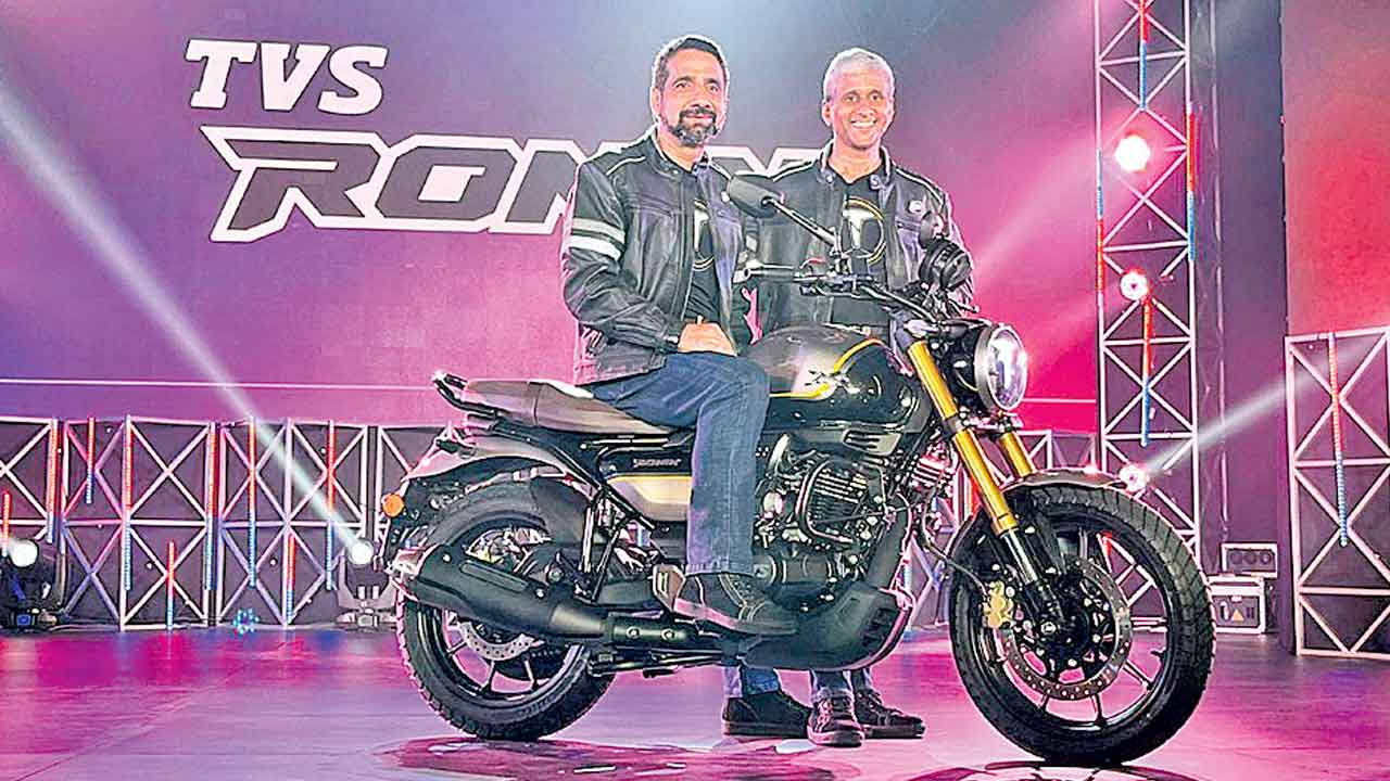 టీవీఎస్ 2025 ఎడిషన్ రోనిన్ బైకు