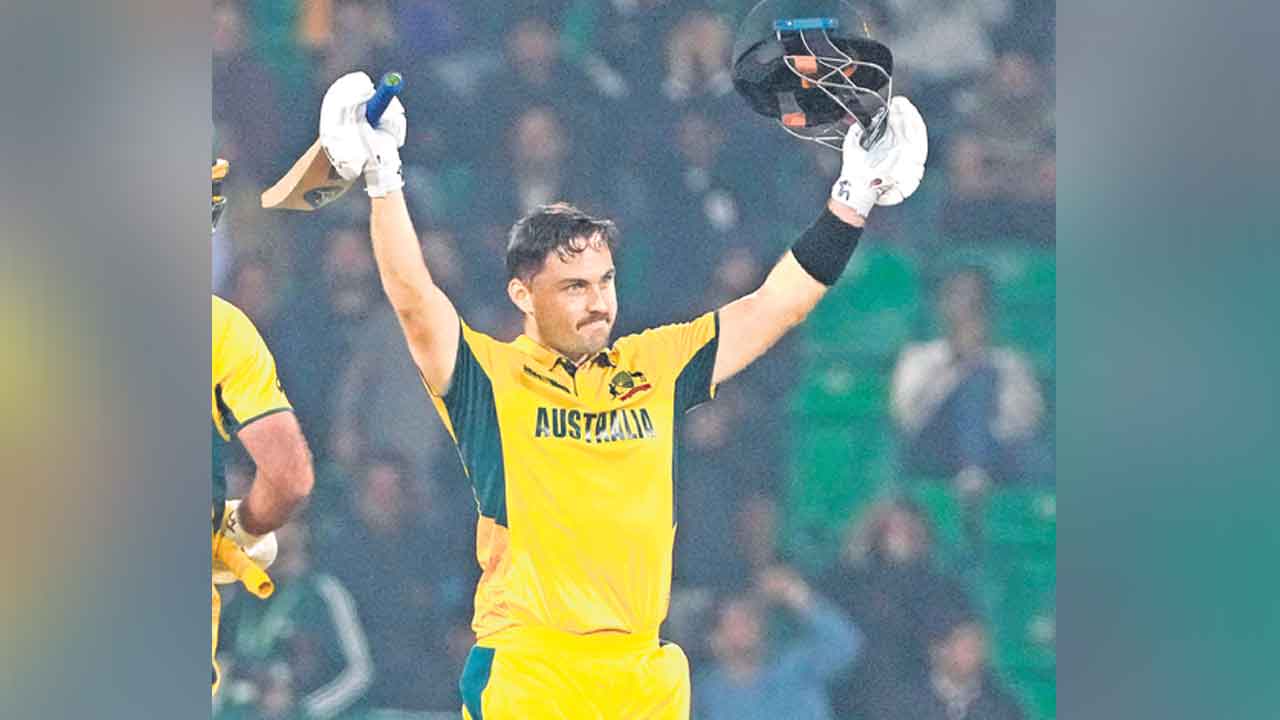 Australia vs England | ఇంగ్లిస్‌ అద్భుత పోరాటం.. ఇంగ్లిష్‌ జట్టుకు తప్పని ఓటమి