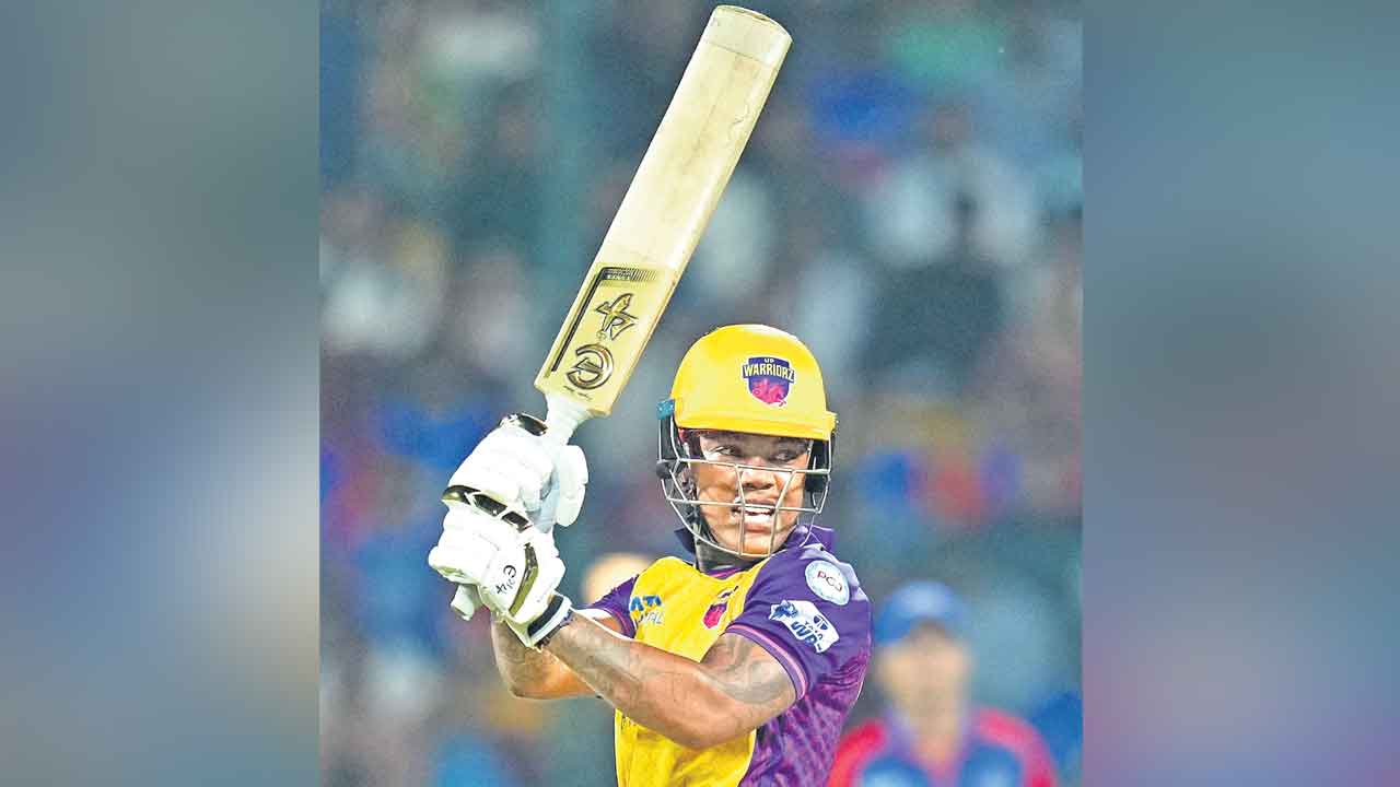 WPL | ఎట్టకేలకు బోణీ కొట్టిన యూపీ వారియర్స్‌