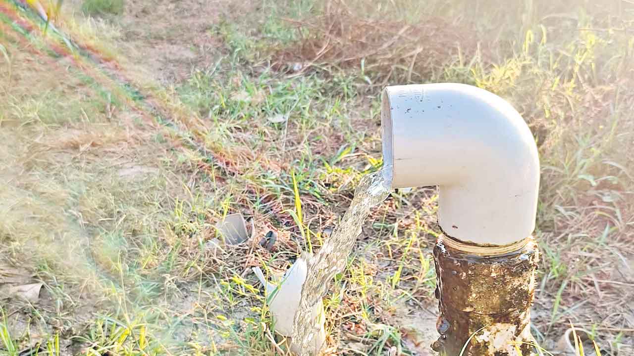 Ground Water | వేగంగా పడిపోతున్న భూగర్భ జలాలు.. యాసంగి పంటలకు తప్పని సాగు నీటి కష్టాలు