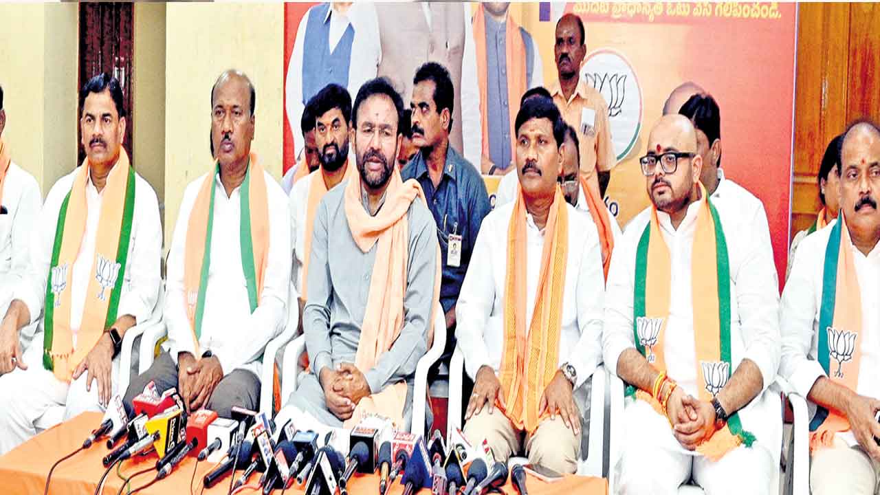 ప్రధాని మోదీపై సీఎం వ్యాఖ్యలు సరికాదు