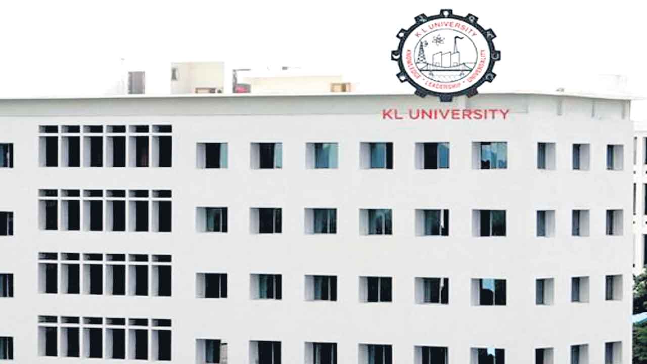 న్యాక్‌ రేటింగ్‌ కోసం లంచాలు