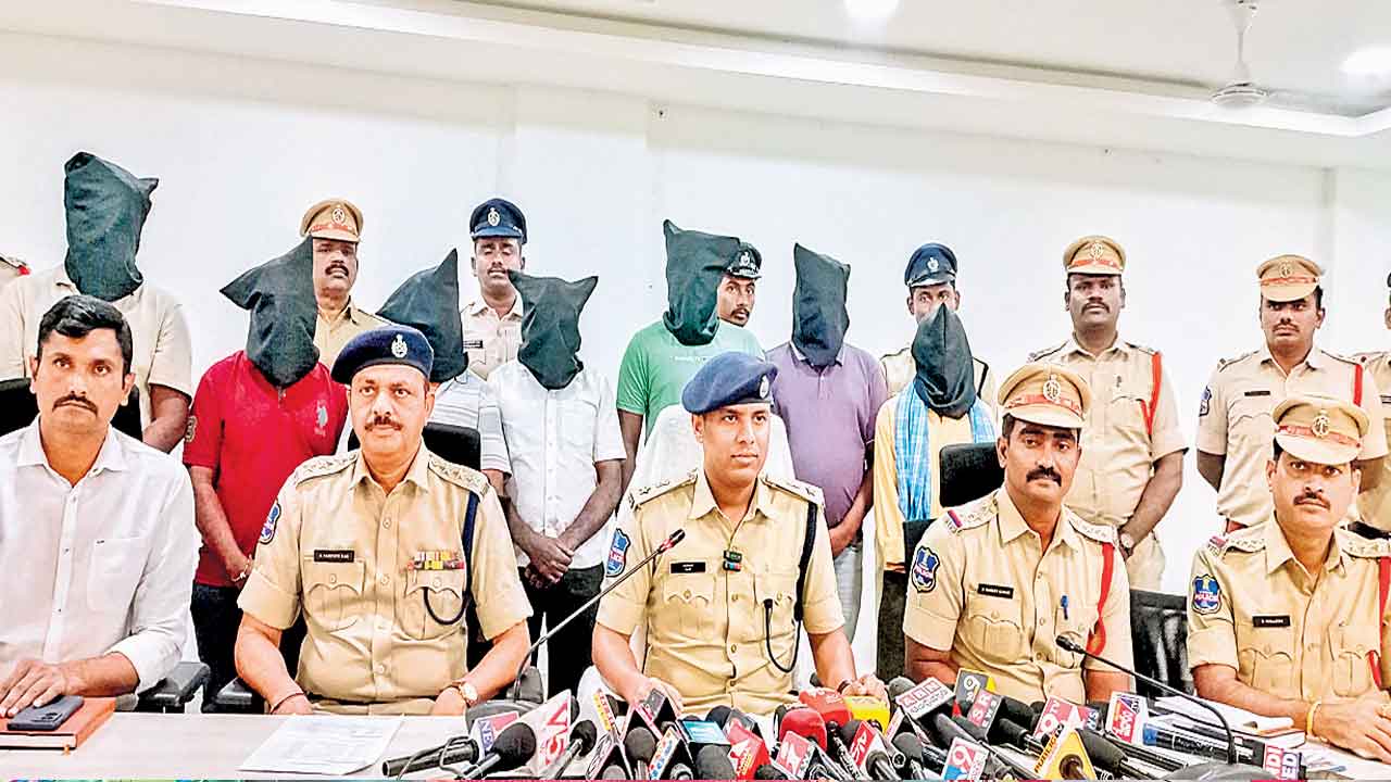 భూతగాదాతోనే హత్య