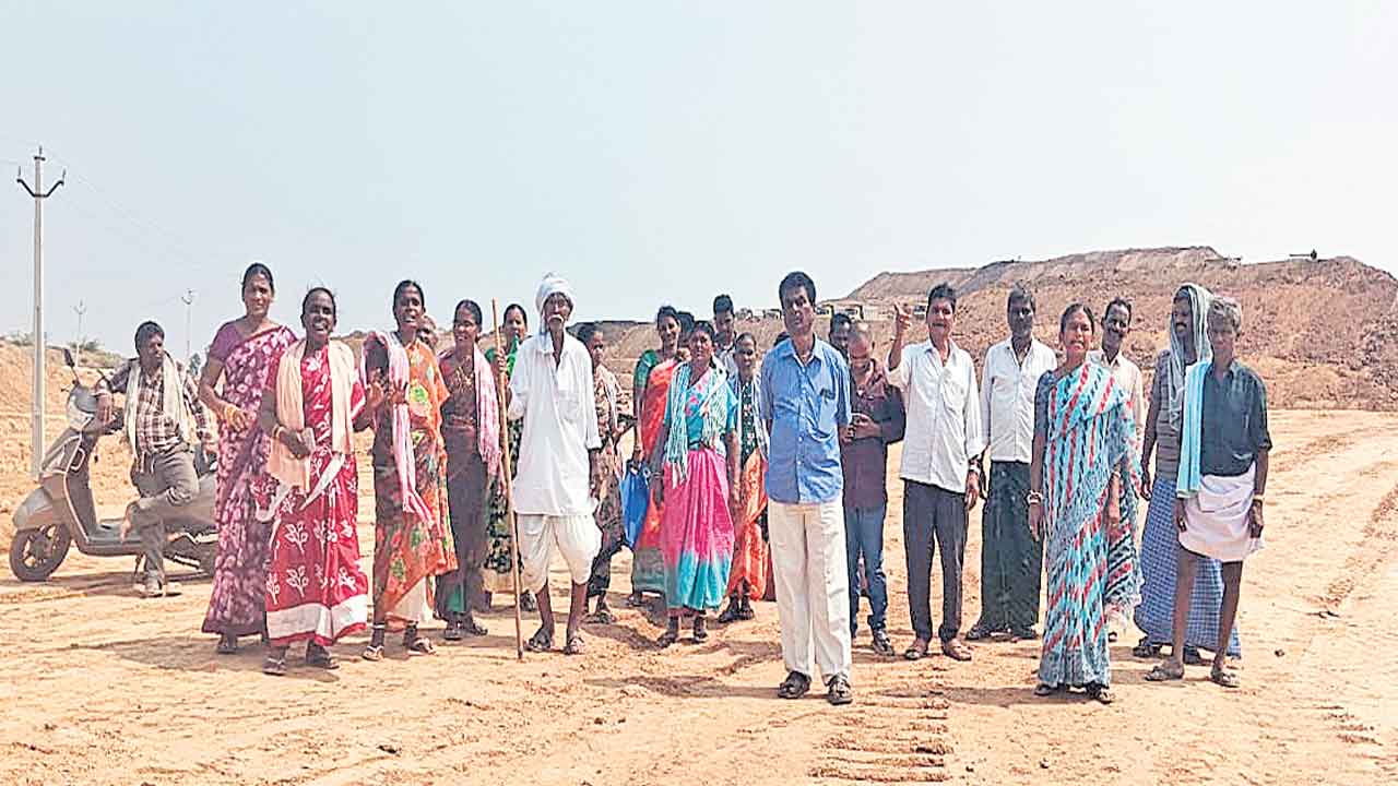 న్యాయం జరిగే వరకు కదలం