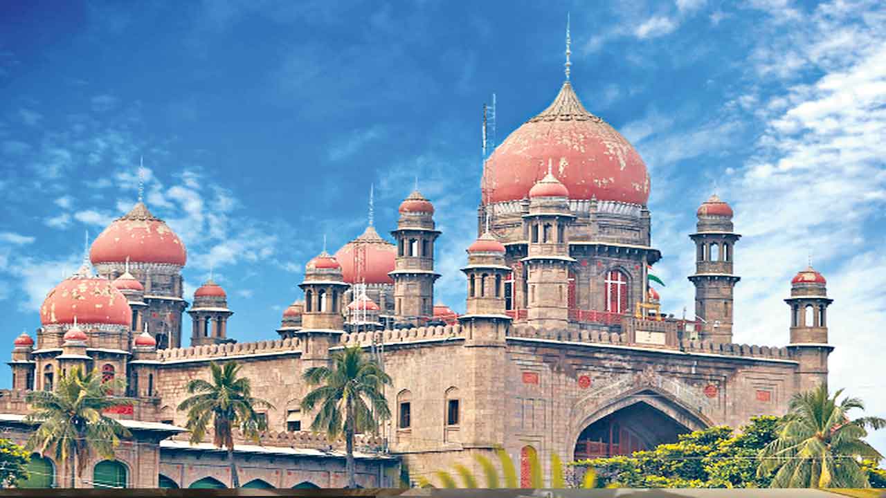 Phone Tapping | నాకూ మెసేజ్‌లు వస్తాయి.. అంత మాత్రన ట్యాపింగ్‌ అయినట్లేనా.. ఫోన్‌ ట్యాపింగ్‌పై హైకోర్టు జడ్జి కీలక వ్యాఖ్యలు