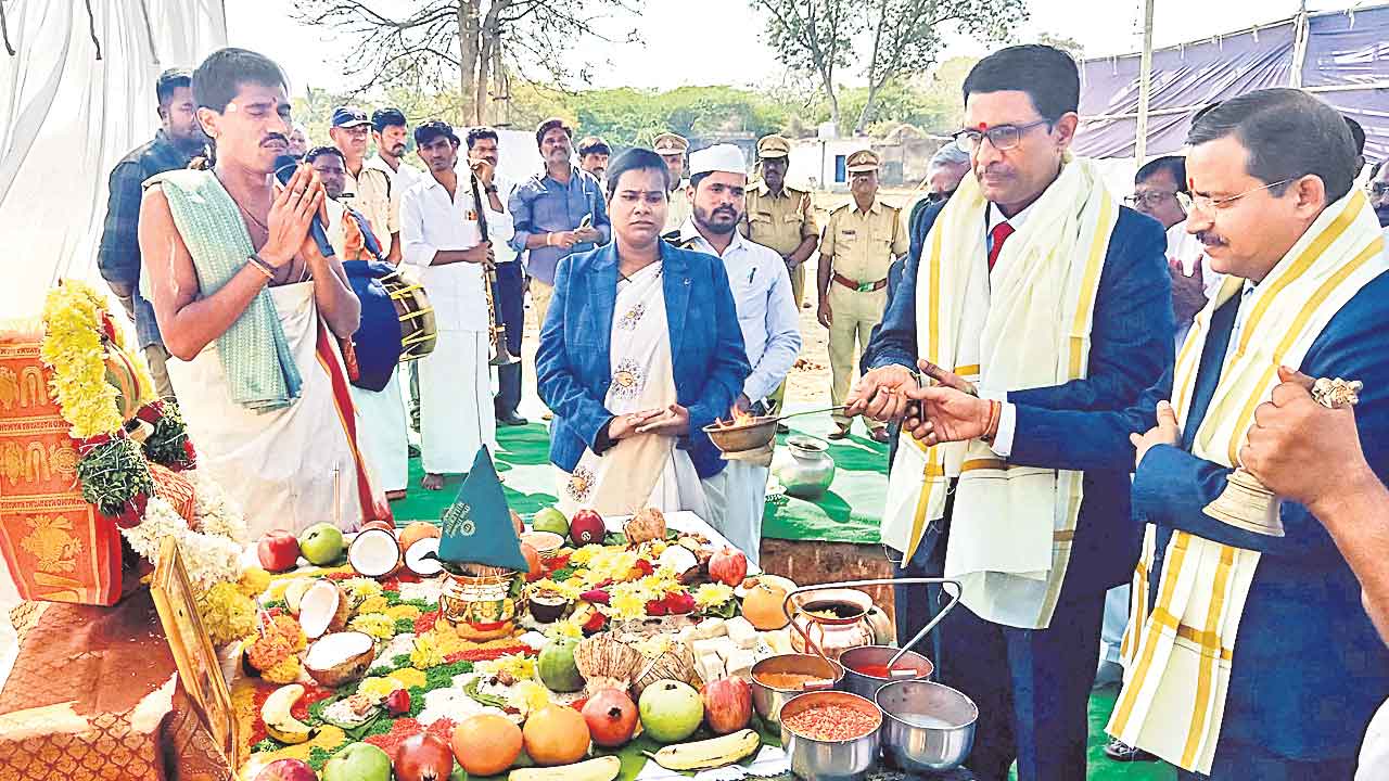 న్యాయ ప్రాంగణం.. కక్షిదారుల దేవాలయం