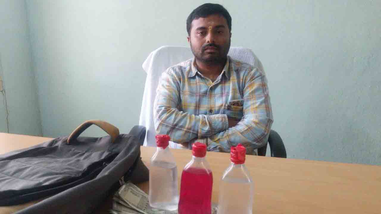 ఏసీబీ వలలో వ్యవసాయాధికారి