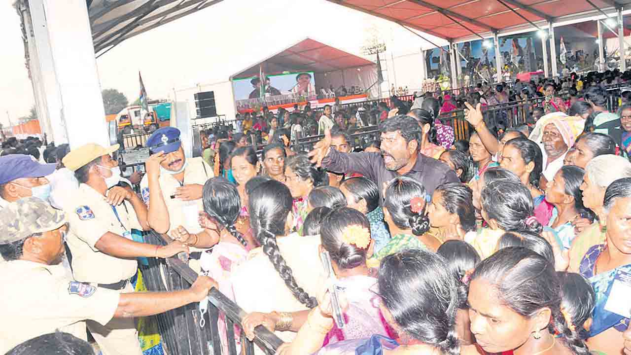 ఆశలన్నీ అడియాశలే..