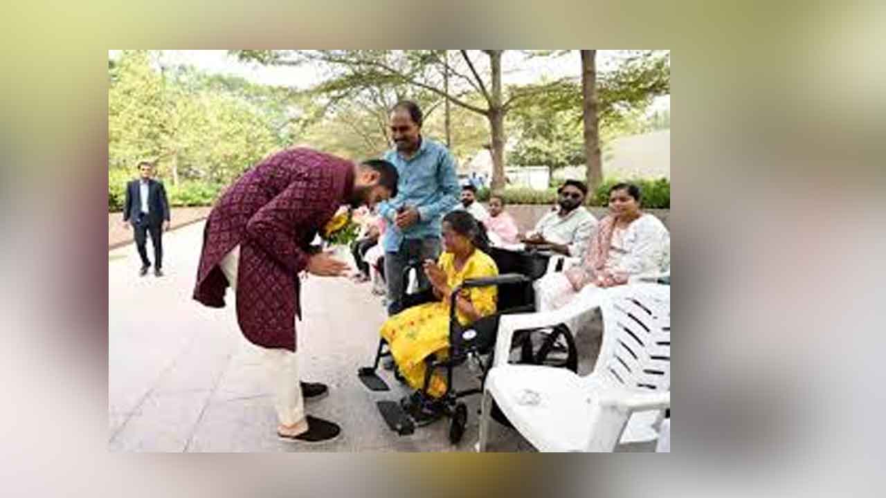 దివ్యాంగ వధువులకు అదానీ నజరానా