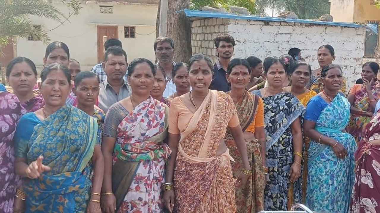 ముంపు గ్రామంపై ముప్పేట దాడి