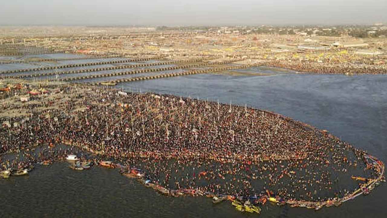 Maha Kumbh Mela | 50 కోట్ల మంది పుణ్య స్నానాలు.. మహా కుంభ మేళాలో రికార్డ్‌