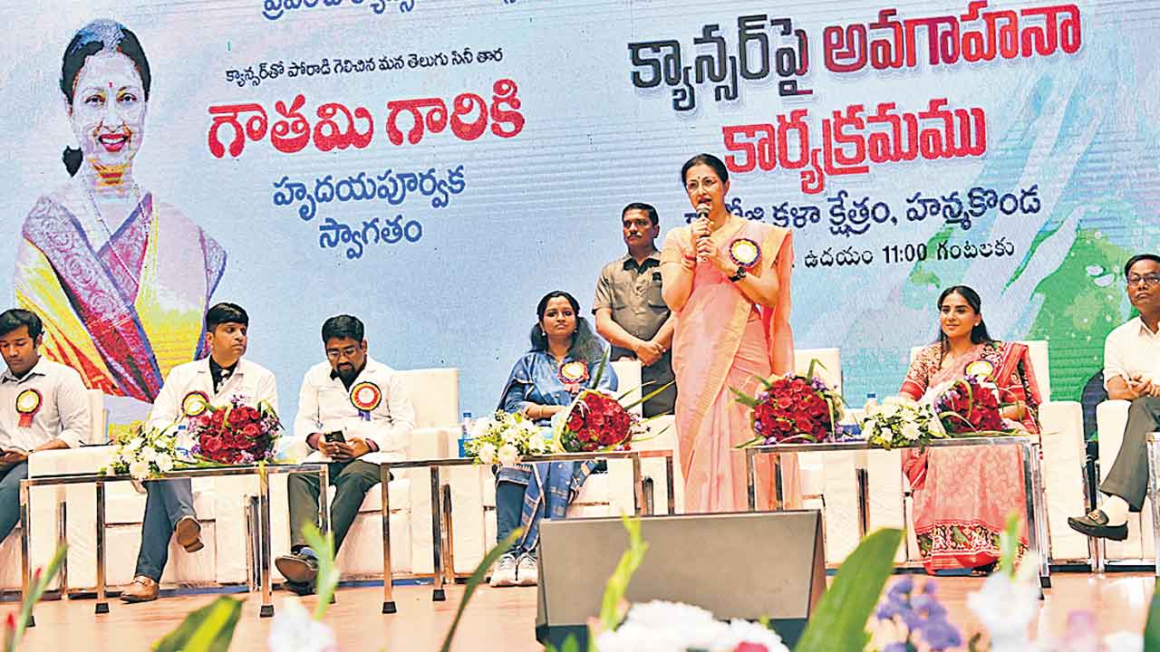 Gautami | బిడ్డ కోసం నేను క్యాన్సర్‌ను జయించా.. రోజూ వ్యాయామంతో రోగాలు దూరం: సినీనటి గౌతమి