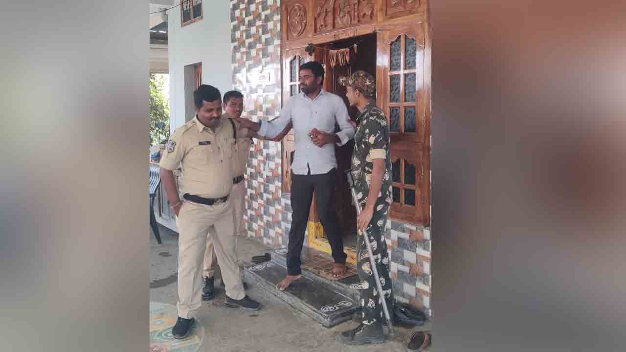 BRS Leaders Arrerst | రేవంత్రెడ్డి రాక సందర్భంగా కోటపల్లి, శ్రీరాంపూర్లో బీఆర్ఎస్ నాయకుల అరెస్ట్