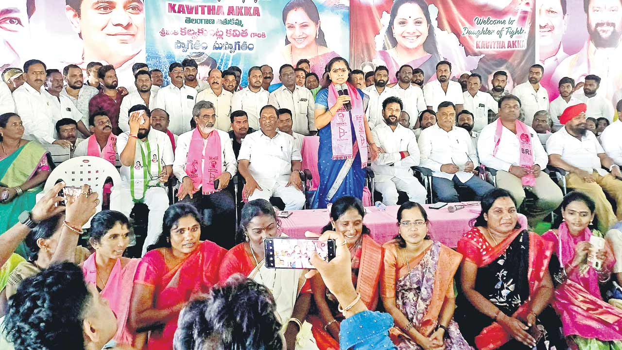 కారుణ్య ఉద్యోగాలిచ్చిన ఘనత కేసీఆర్‌దే