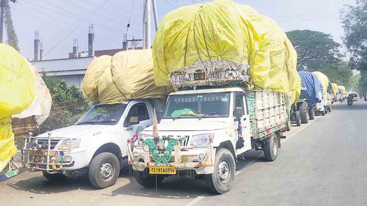 పత్తి రైతు పరేషాన్‌