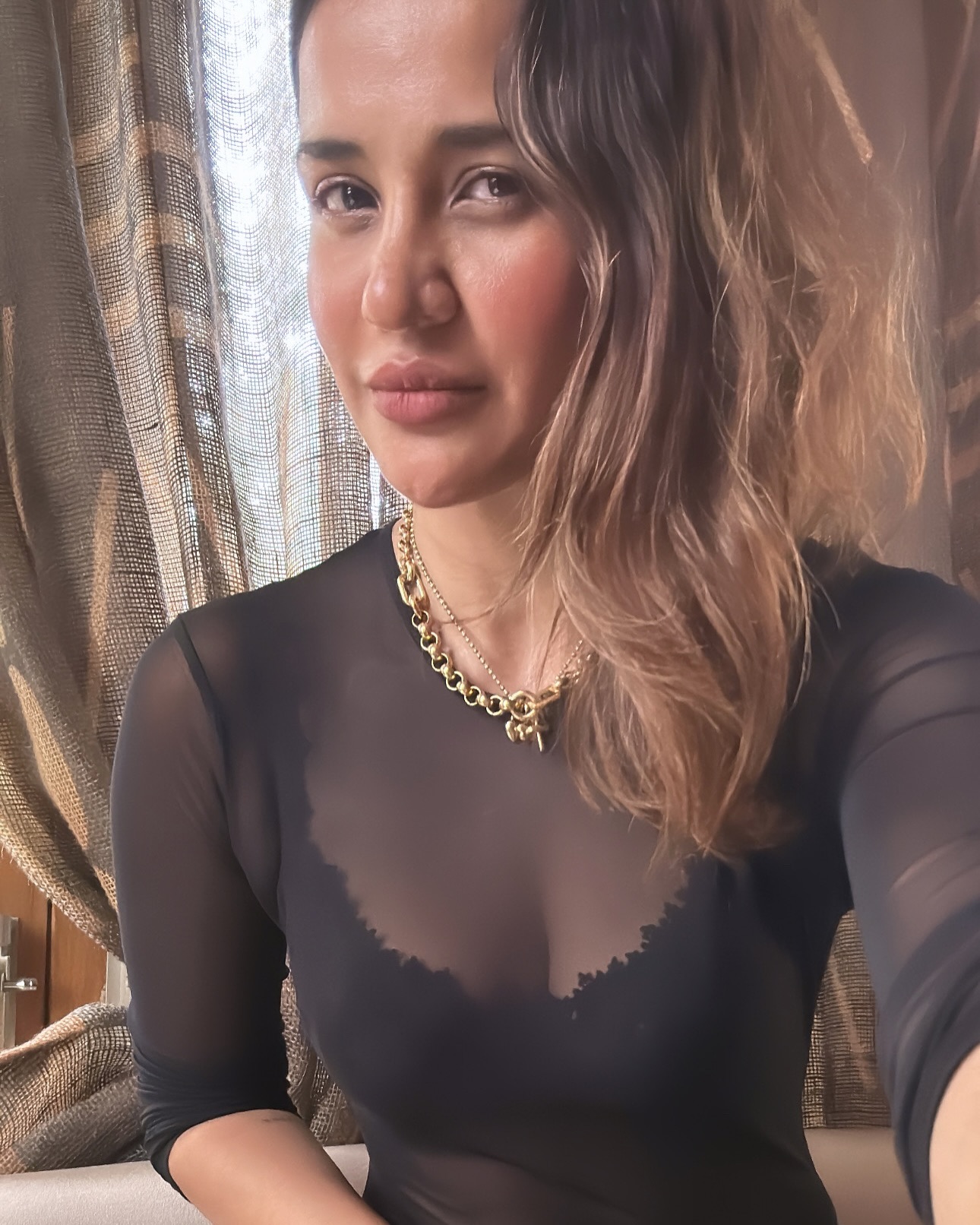 Aisha Sharma (10)
