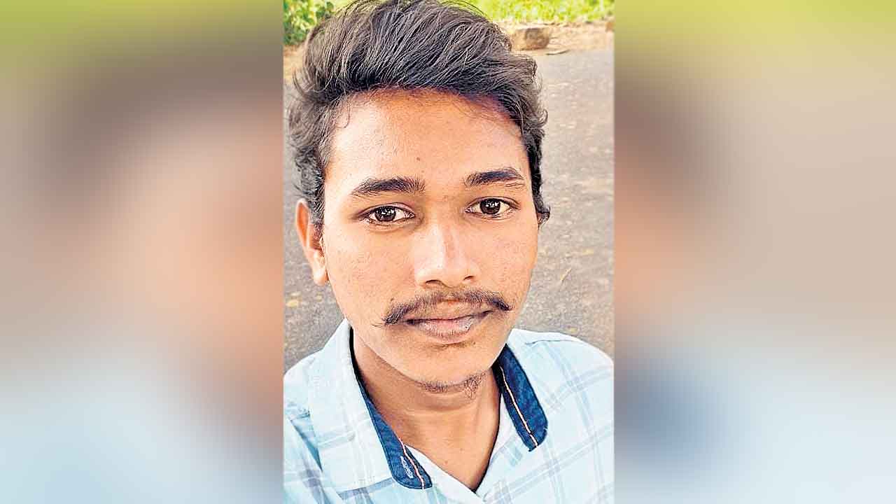 ప్రాణాల మీదికి తెచ్చిన సెల్‌ఫోన్‌