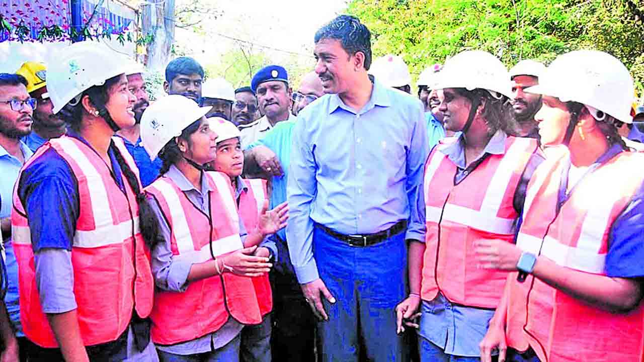 ఇంత అలసత్వమా?