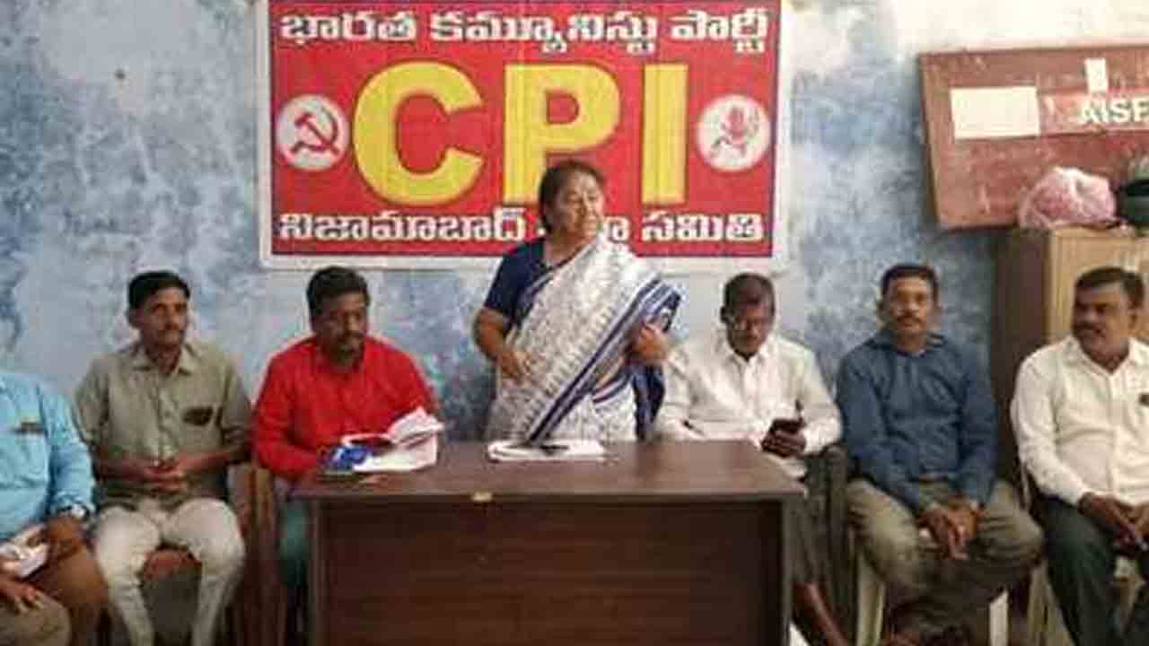 Pashya Padma | కేంద్ర బడ్జెట్‌ సంపన్నులకే ప్రయోజనం : పశ్య పద్మ