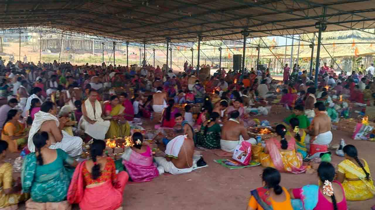 Chandi Homam | నస్పూర్ పట్టణంలో ఘనంగా చండీ హోమం