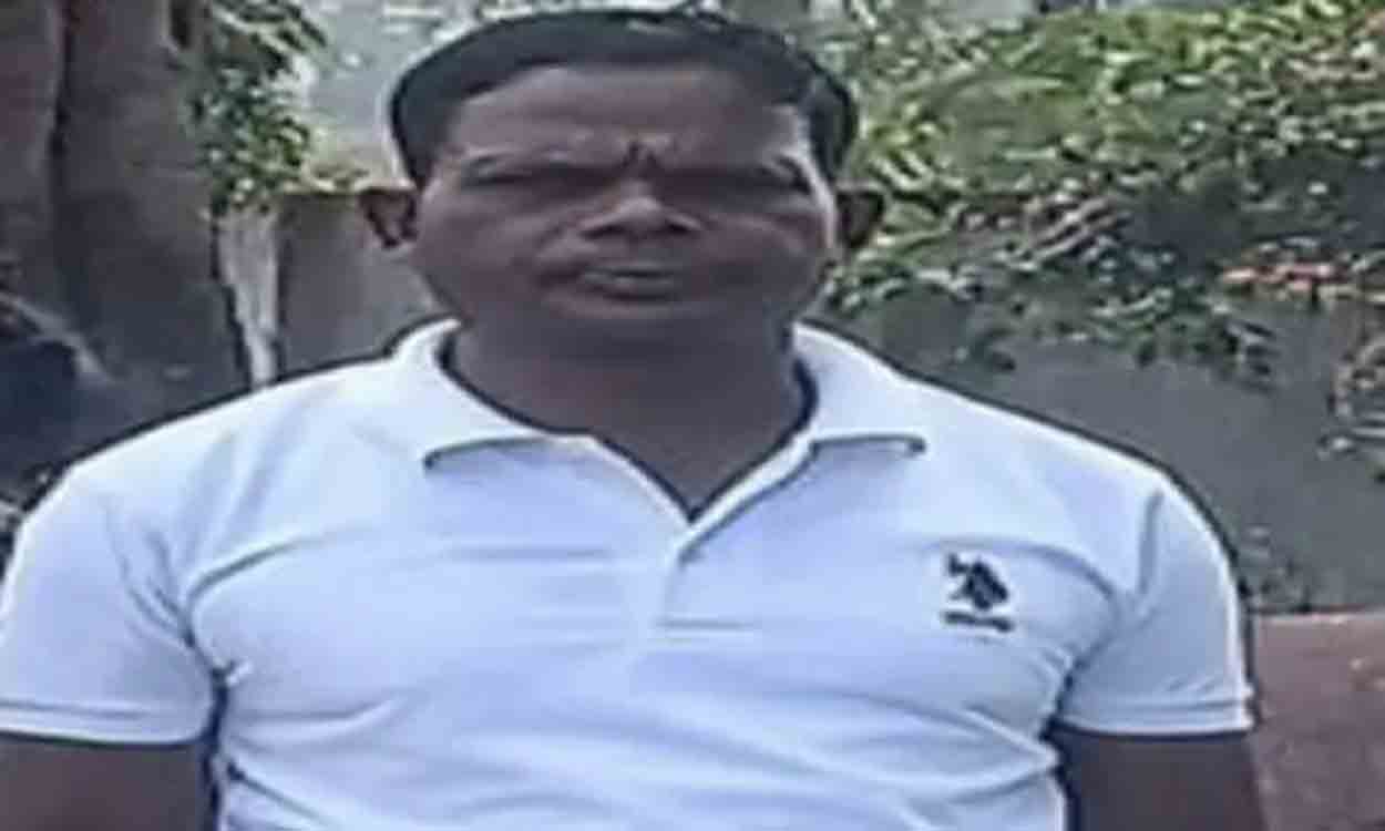 Murder | ఛత్తీస్‌గఢ్‌లో సర్పంచ్ అభ్యర్థిని హత్య చేసిన మావోయిస్టులు..!