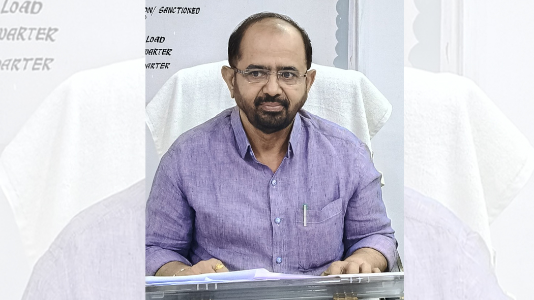 Adilabad | వినియోగదారులకు మెరుగైన విద్యుత్ సేవలు… సీఈ జేఆర్ చౌహన్