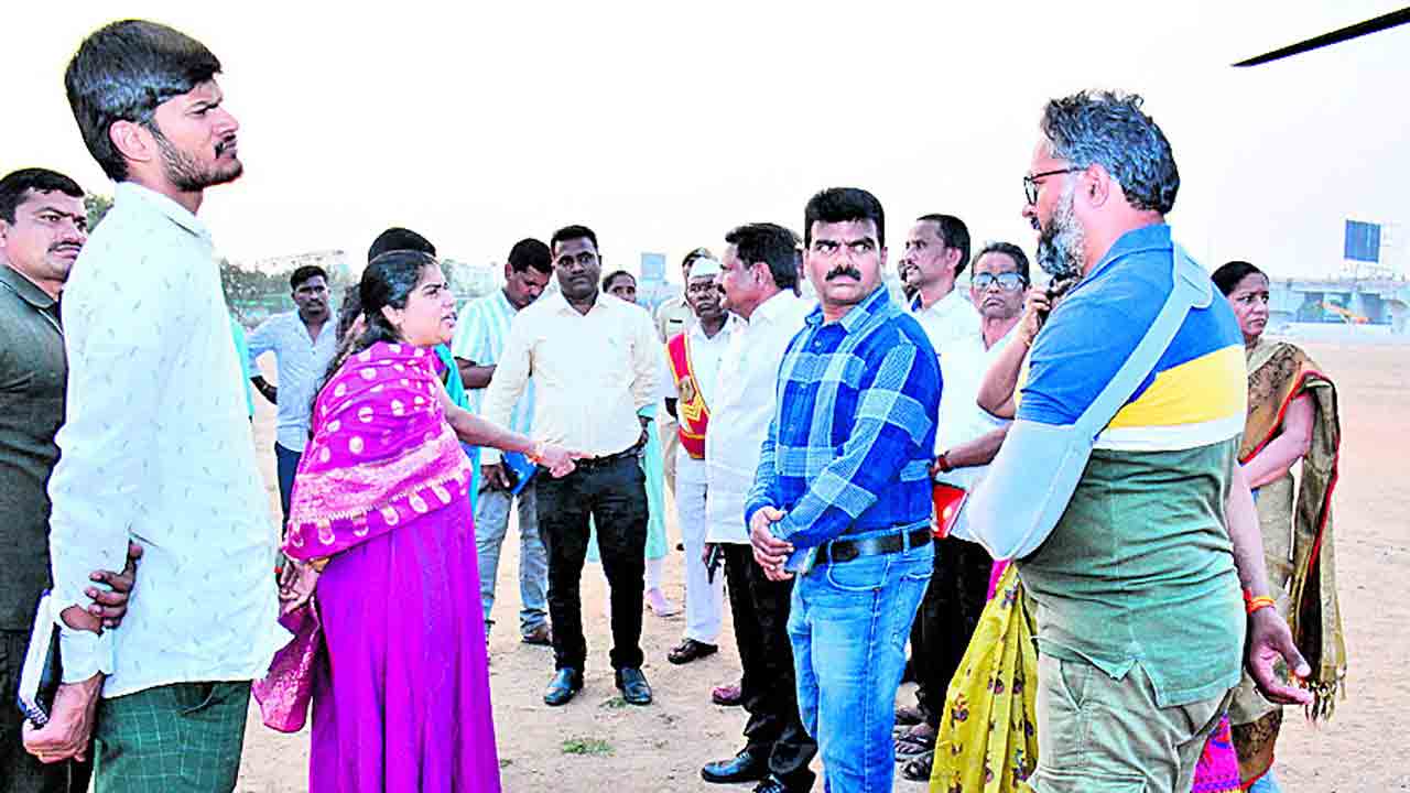 కొనసాగుతున్న ఏరియల్‌ సర్వే