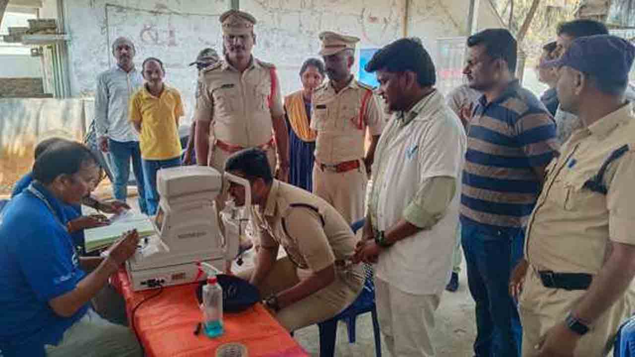 Eye Medical Camp | పోలీస్ కుటుంబ సభ్యులకు ఉచిత కంటి వైద్య శిబిరం