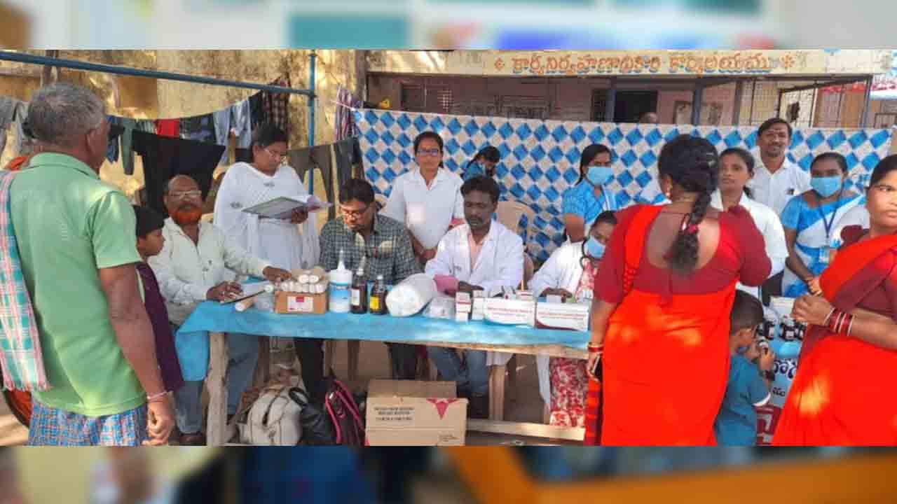 Free Medical Camp | మహా కుంభాభిషేకం సందర్భంగా కాళేశ్వరంలో ప్రత్యేక మెడికల్ క్యాంప్