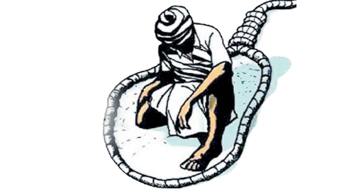 ఆదిలాబాద్‌లో రైతు ఆత్మహత్య